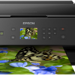 A frissen beszerzett Epson L1800 típusú nyomtatónkkal kedvező áron, kiváló minőségben tudunk kiszolgálni fotónyomtatási igényeket 9×13 fénykép mérettől egészen az A3-as méretig. A fotó nyomtatáshoz prémium minőségű, fényes fotópapírt használunk. Eurocopy csapata, 2020.09.14